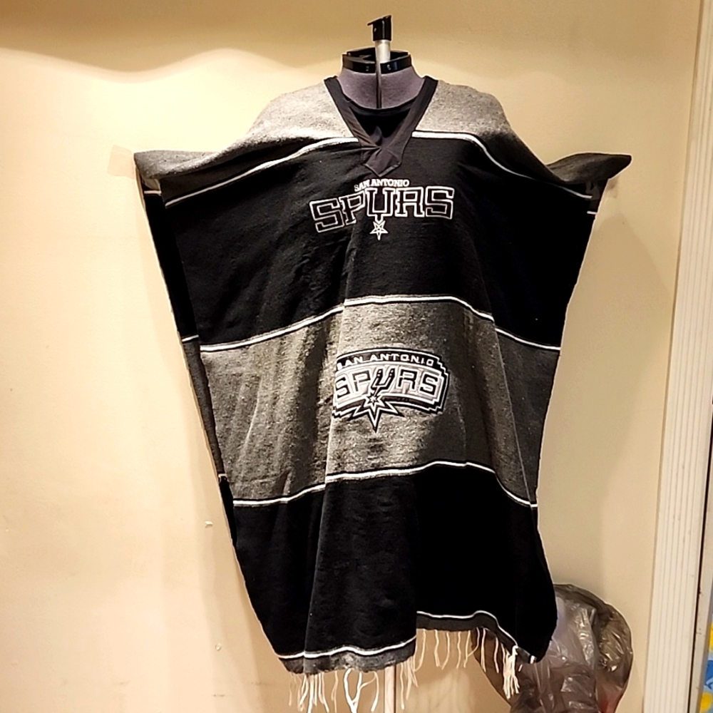 Spurs Poncho One Size Fits All